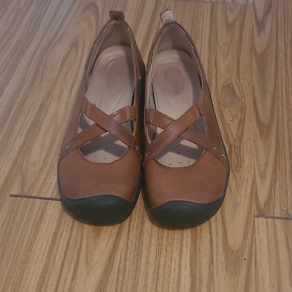 Keen Women's Brown Flats with Black Soles